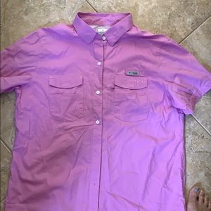 Women’s Columbia shirt